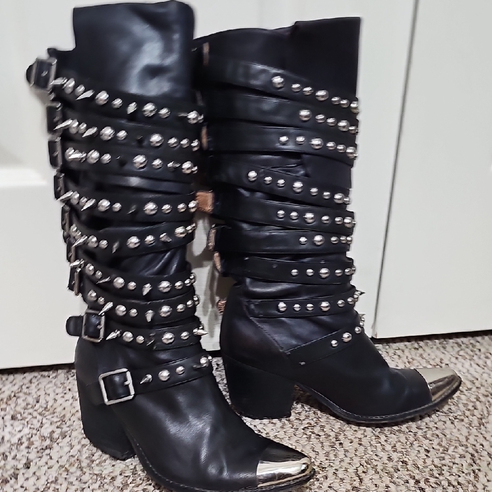 Jeffrey Campbell RARE Kravitz Boots